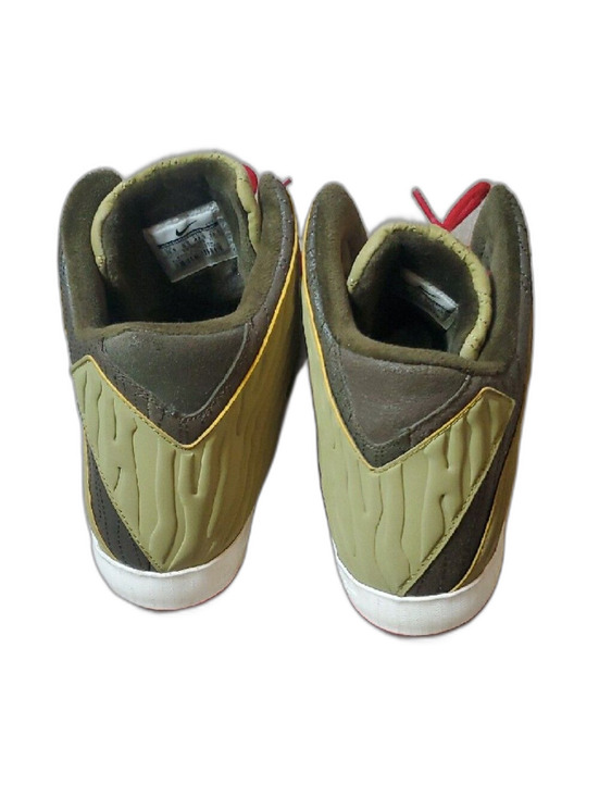 Nike Olive Green and White Shoe Label Interior 10.5 main image 10